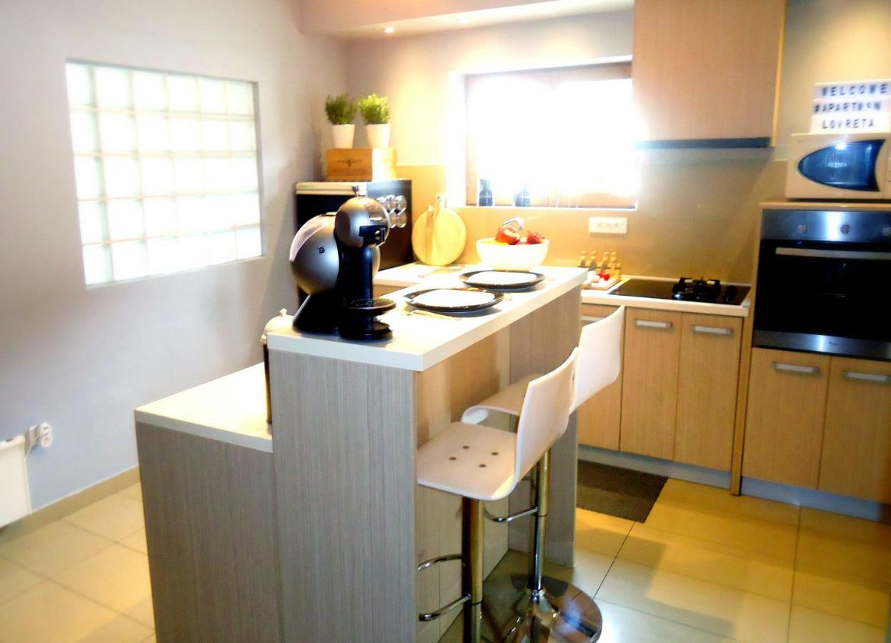 Apartman For 4 - Lovreta Макарска Экстерьер фото