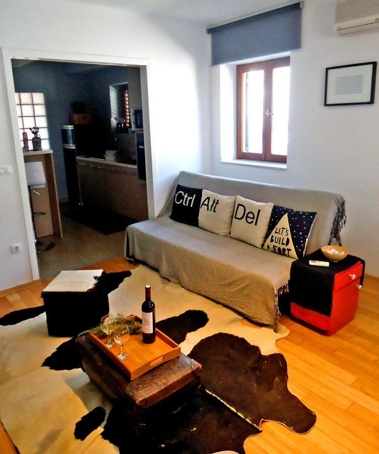 Apartman For 4 - Lovreta Макарска Экстерьер фото