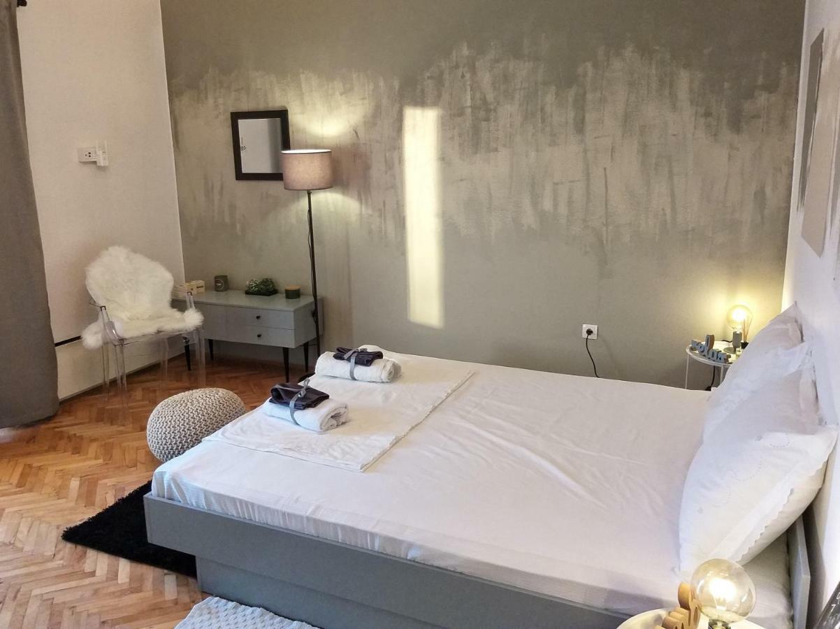Apartman For 4 - Lovreta Макарска Экстерьер фото